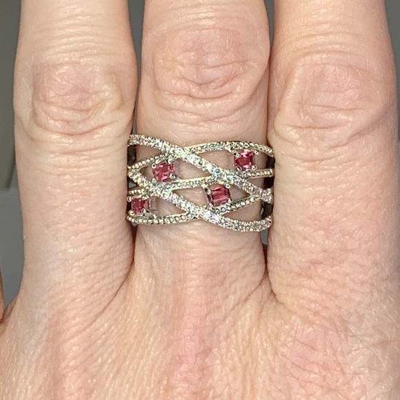 925 Silver Plated Pink CZ Ring - Picture 3 of 3